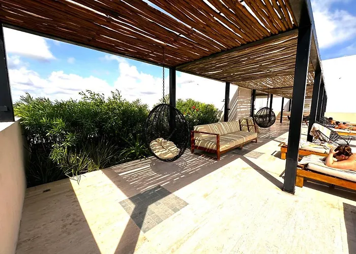 Paseo Luxury House